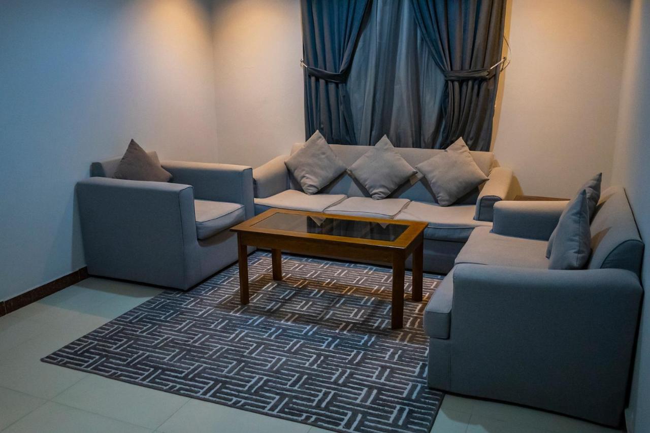 Ahlin Suites Рияд Екстериор снимка
